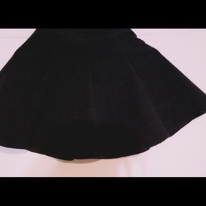 Pleated skirt